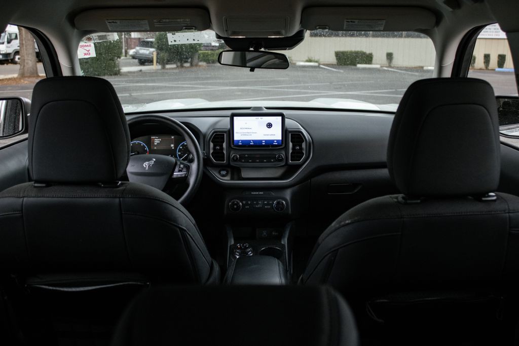 2021 Ford Bronco Image 37