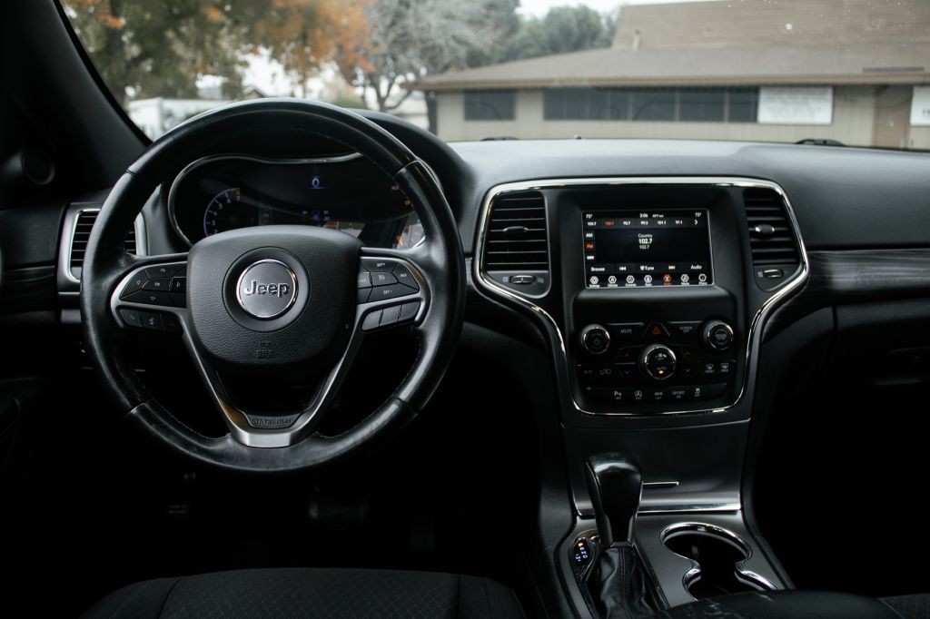 2019 Jeep Grand Cherokee Image 27