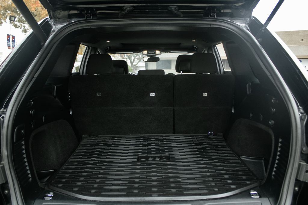 2019 Jeep Grand Cherokee Image 30