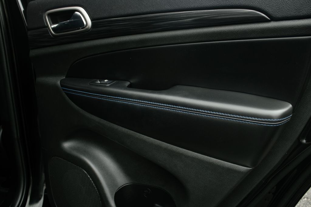 2019 Jeep Grand Cherokee Image 34