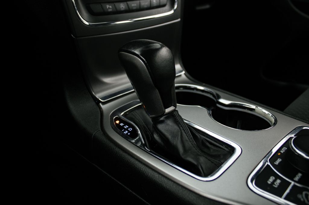 2019 Jeep Grand Cherokee Image 61