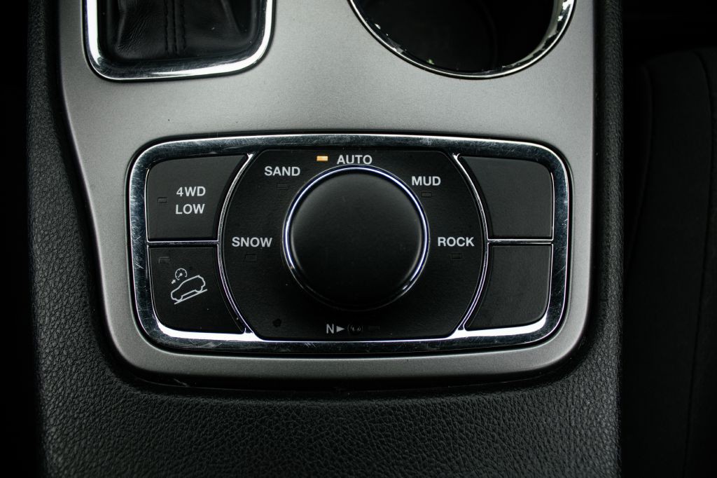 2019 Jeep Grand Cherokee Image 63