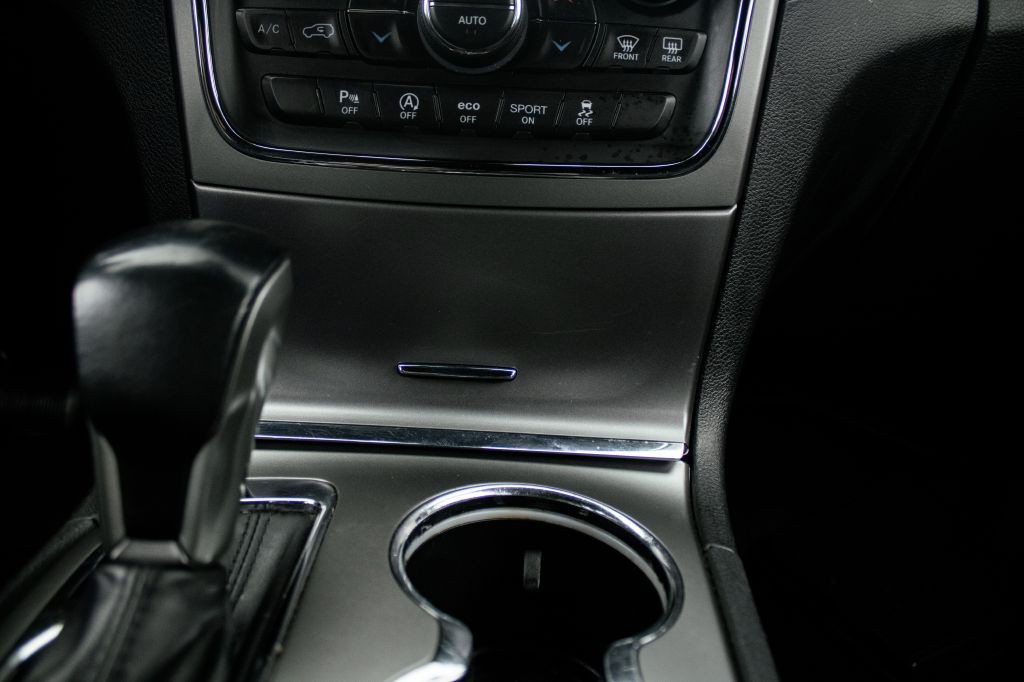 2019 Jeep Grand Cherokee Image 64