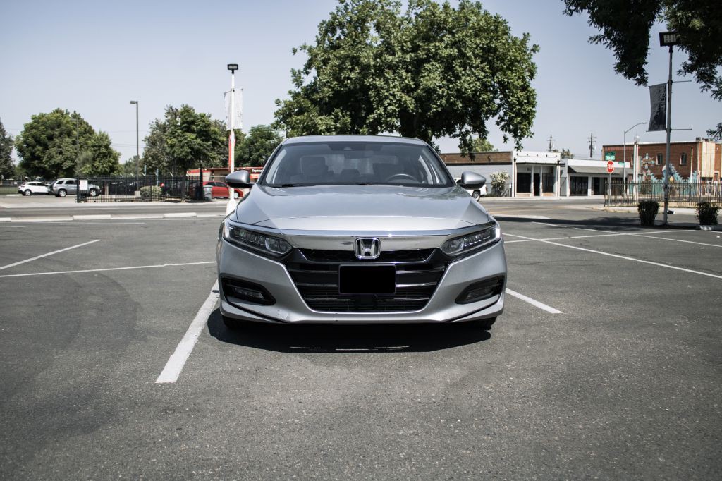 2018 Honda Accord Image 2