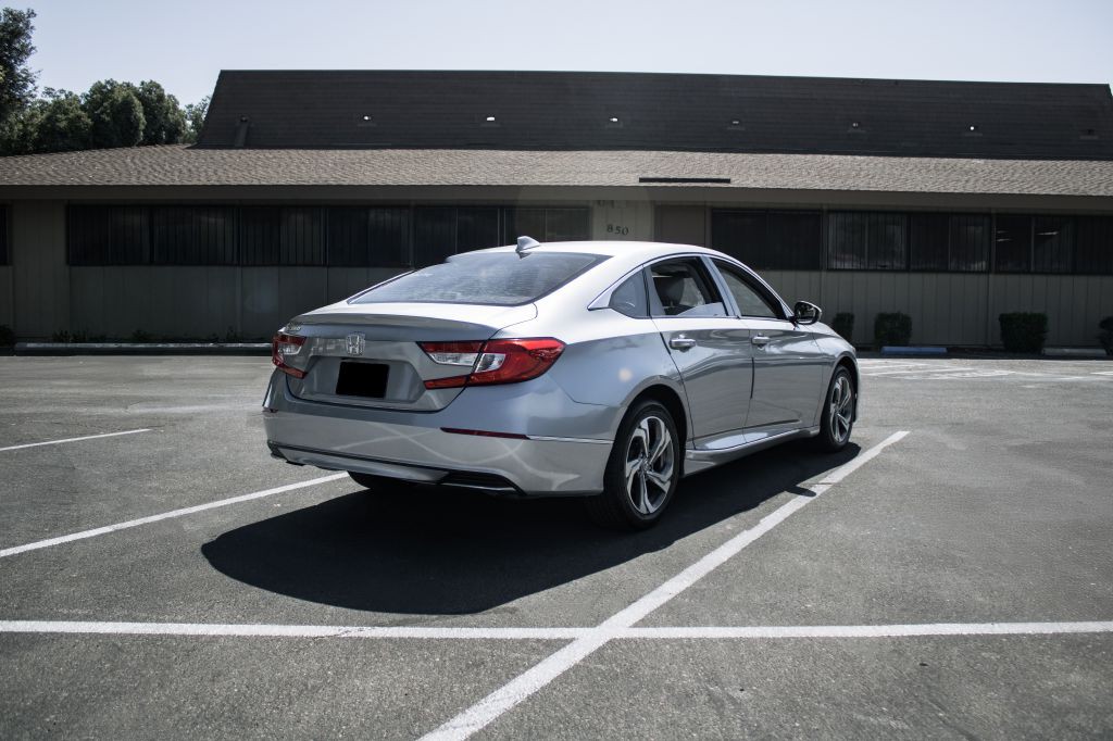 2018 Honda Accord Image 6