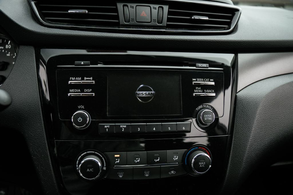 2018 Nissan Rogue Image 20