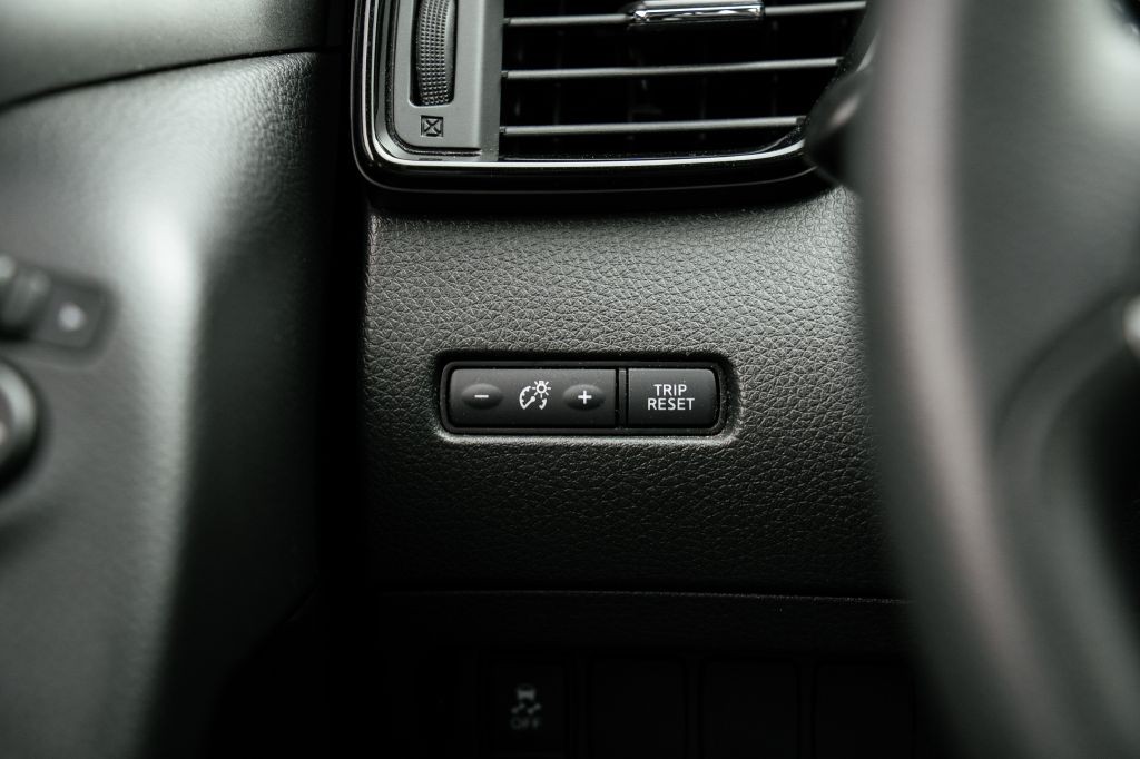 2018 Nissan Rogue Image 39