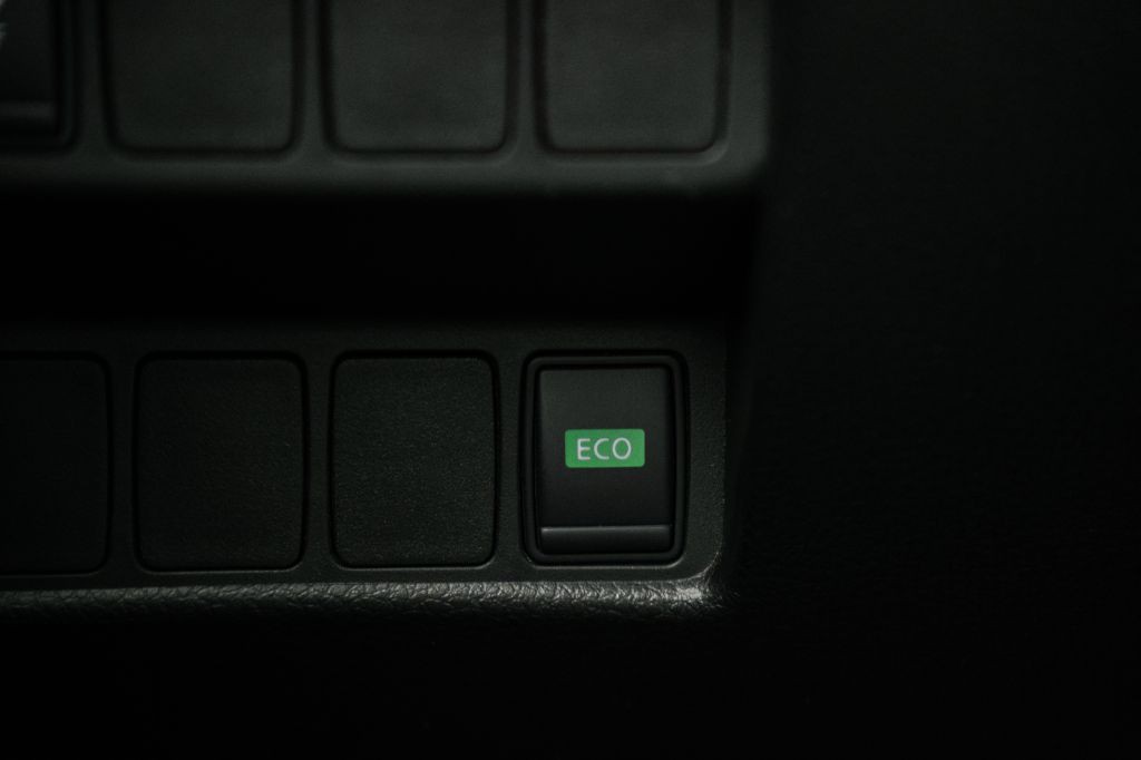 2018 Nissan Rogue Image 42