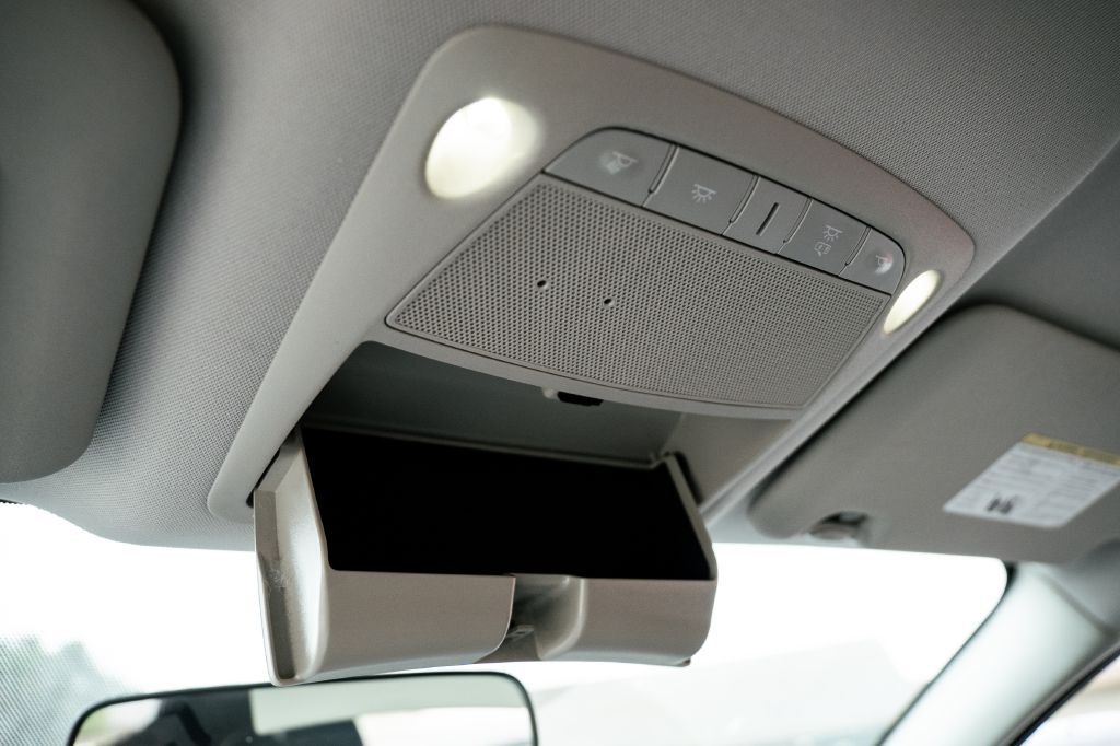 2018 Nissan Rogue Image 58