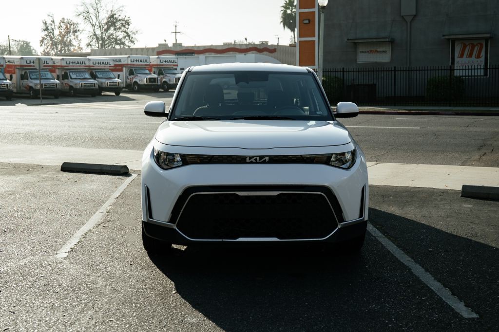2024 Kia Soul Image 3