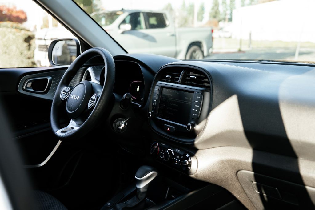 2024 Kia Soul Image 30