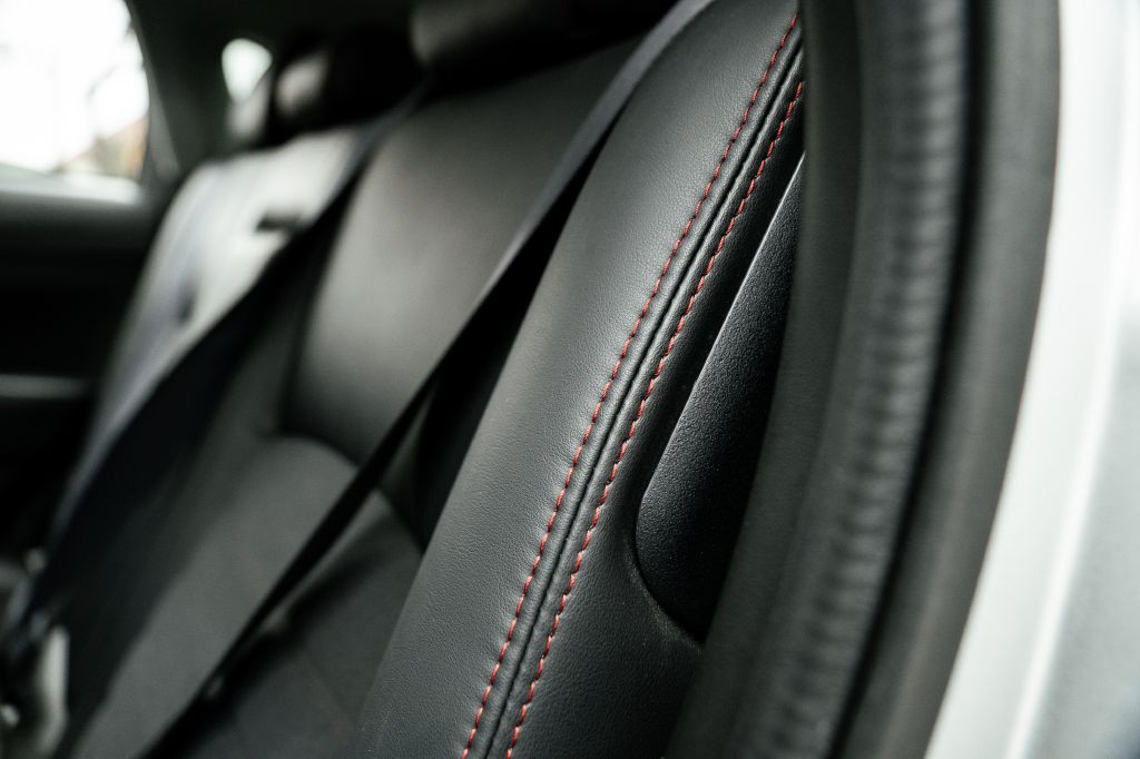 2024 Mitsubishi Outlander Image 25