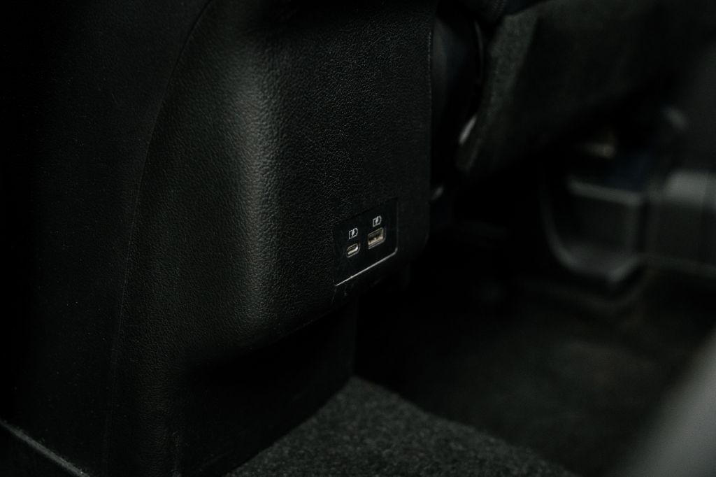 2024 Mitsubishi Outlander Image 26