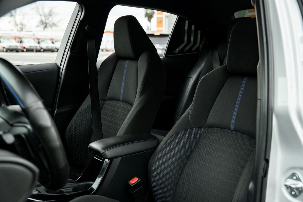 2022 Toyota Corolla Image 19