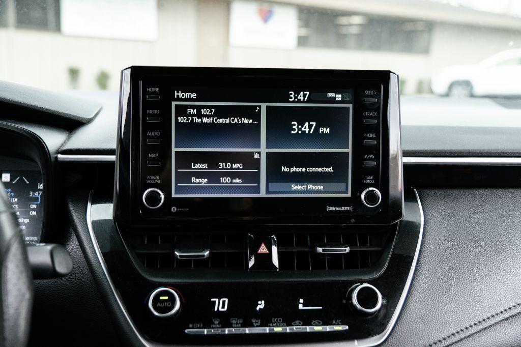 2022 Toyota Corolla Image 38