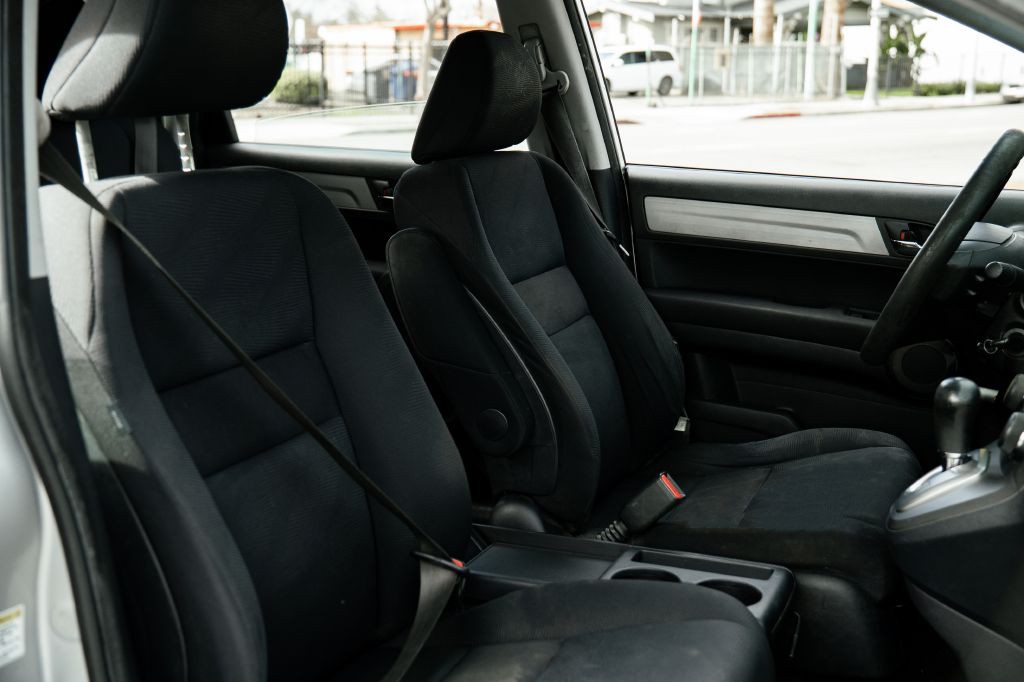 2010 Honda CR-V Image 24