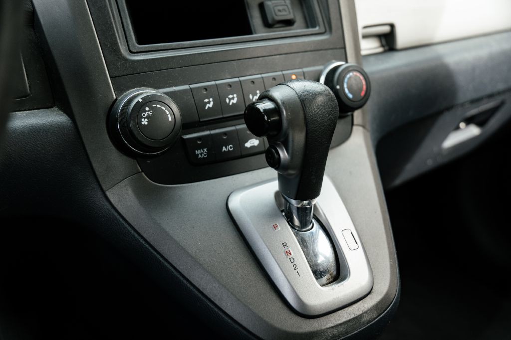 2010 Honda CR-V Image 31