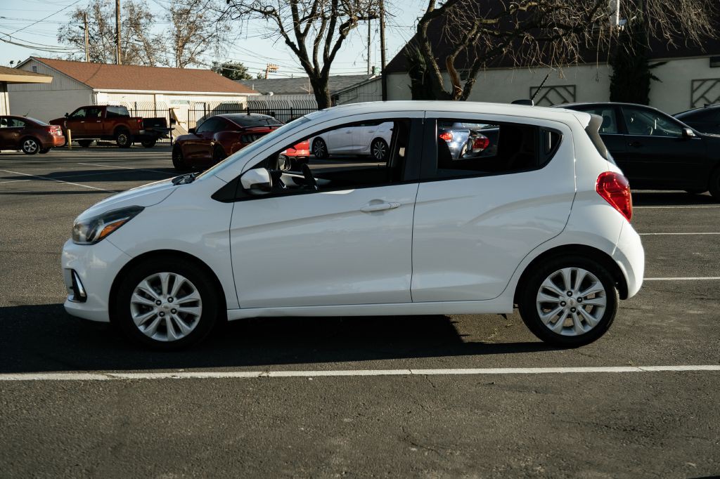 2016 Chevrolet Spark Image 6