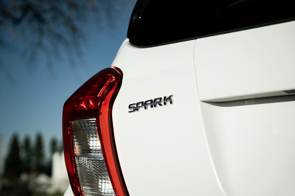 2016 Chevrolet Spark Image 14