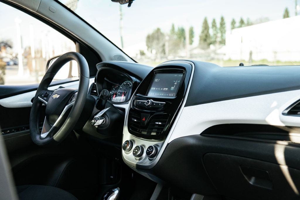 2016 Chevrolet Spark Image 26