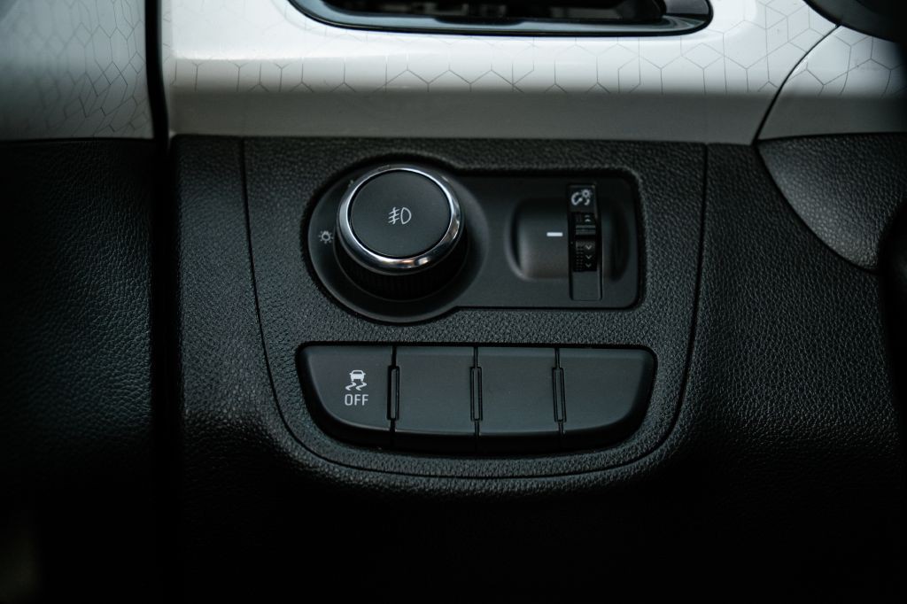 2016 Chevrolet Spark Image 29