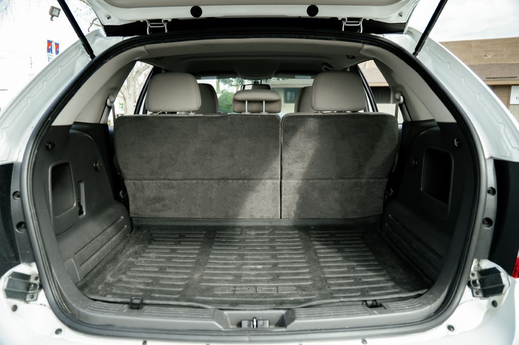 2014 Ford Edge Image 24