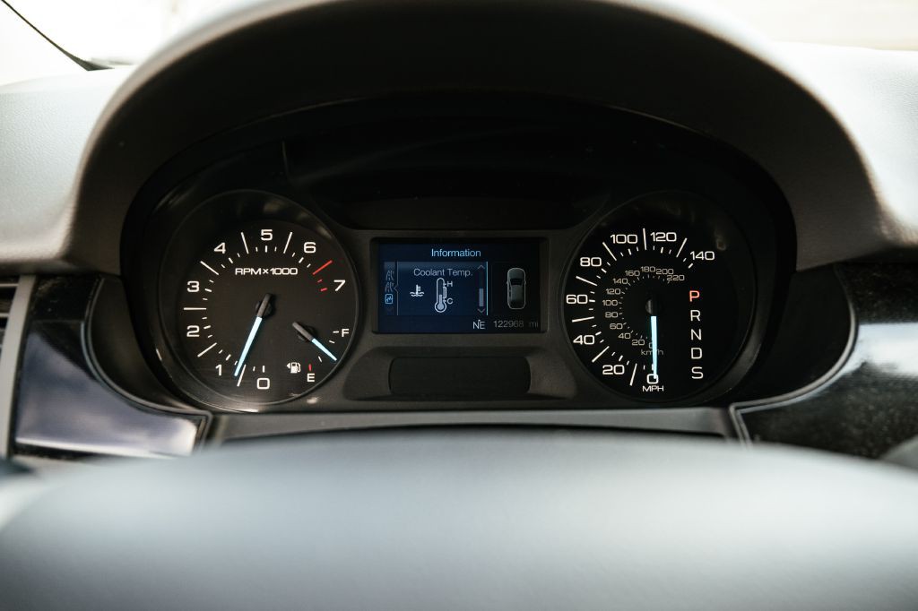 2014 Ford Edge Image 34