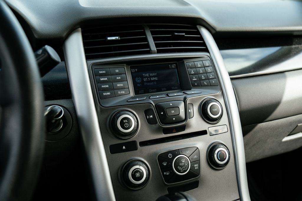 2014 Ford Edge Image 35