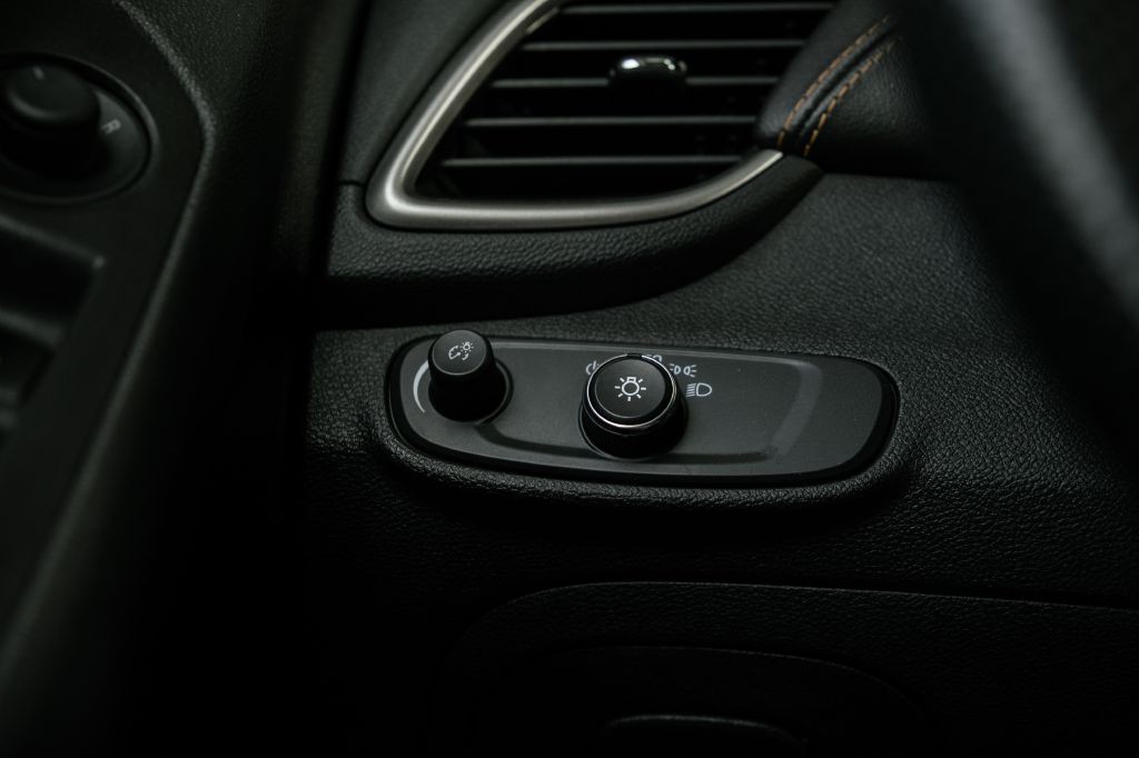 2020 Chevrolet Trax Image 33