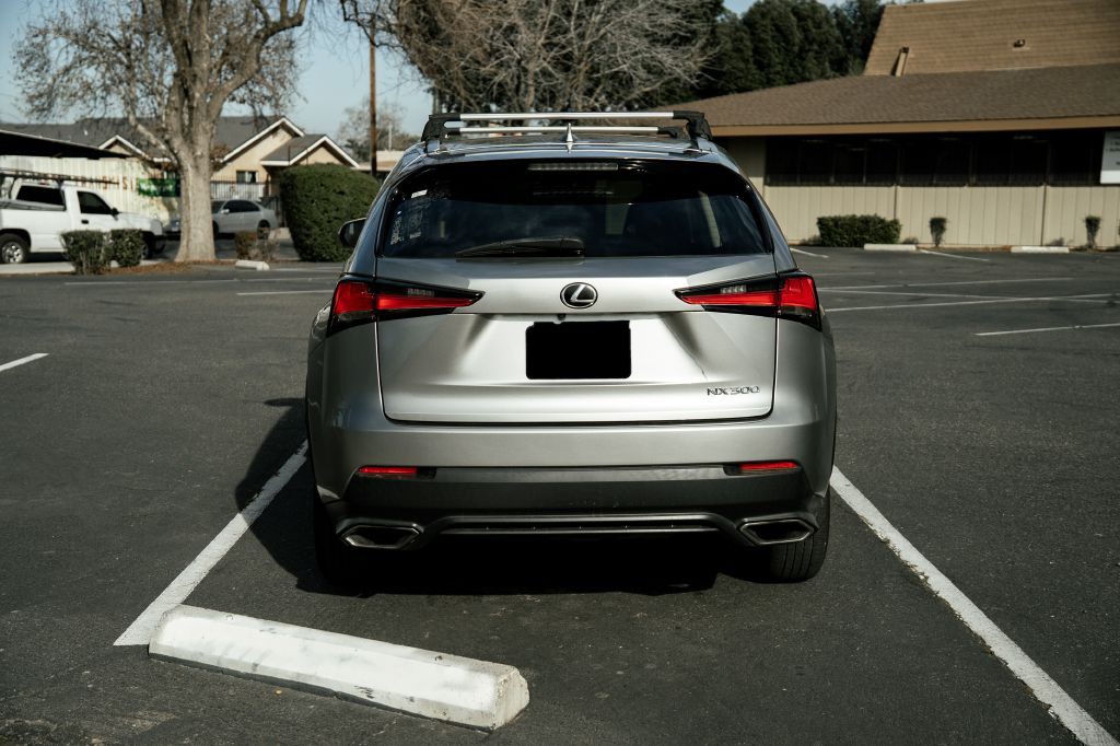 2018 Lexus NX Image 9