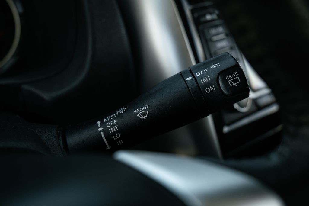 2016 Nissan Versa Image 33