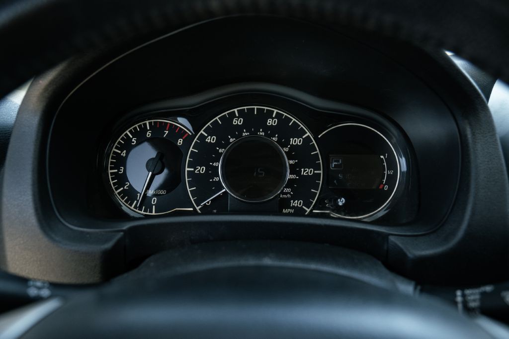 2016 Nissan Versa Image 35