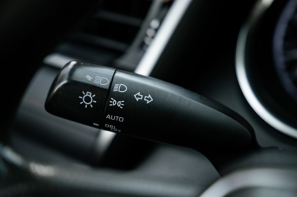 2019 Toyota Camry Image 30