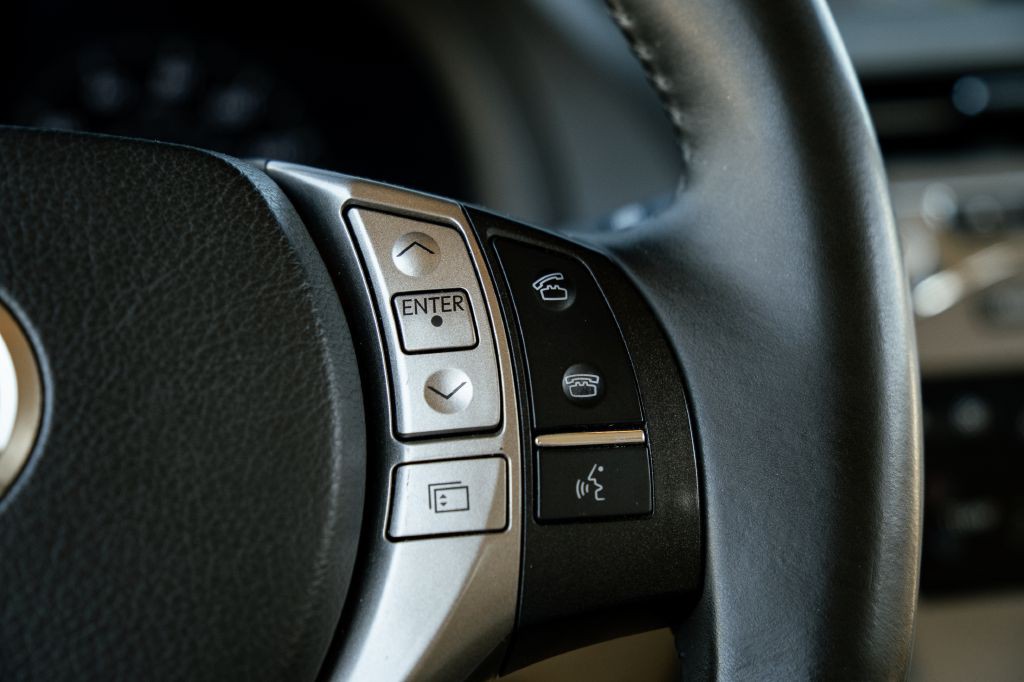 2013 Lexus RX Image 33