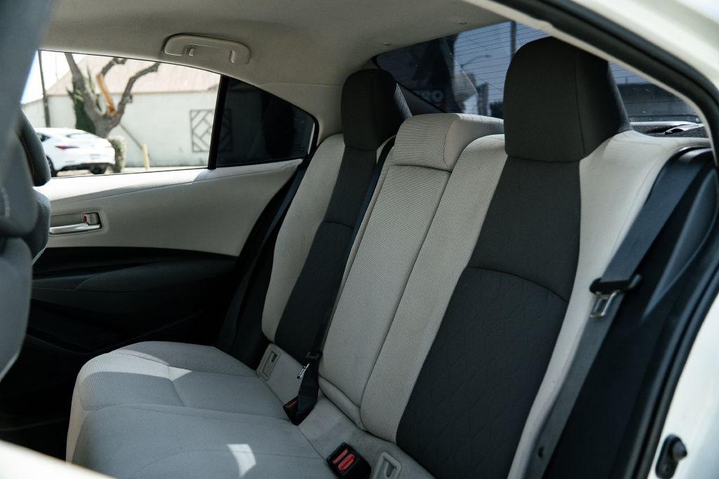 2020 Toyota Corolla Image 16