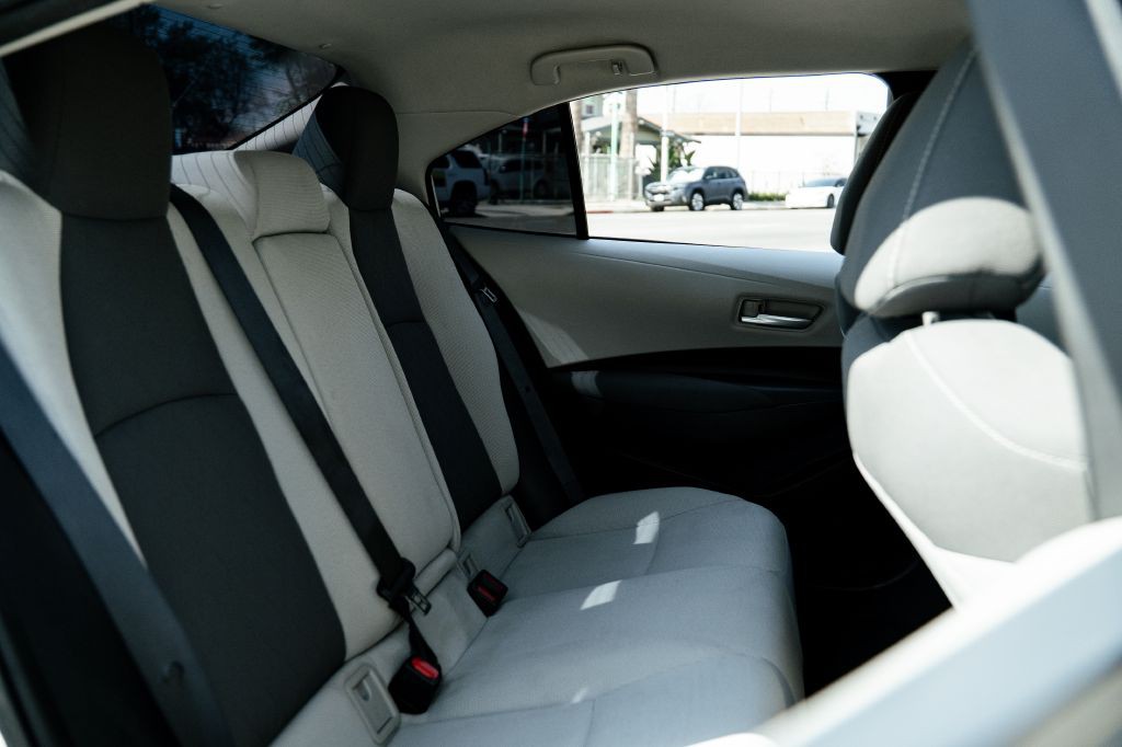 2020 Toyota Corolla Image 19