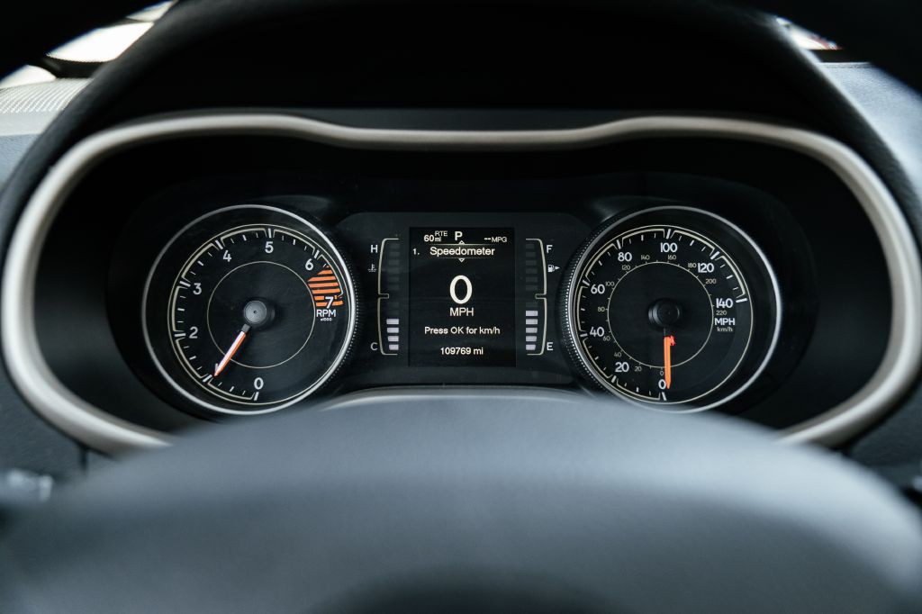 2017 Jeep Cherokee Image 32