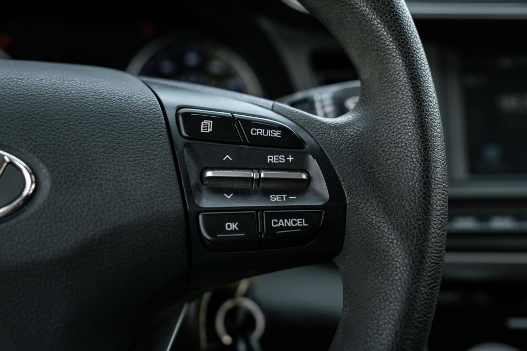 2019 Hyundai Elantra Image 27