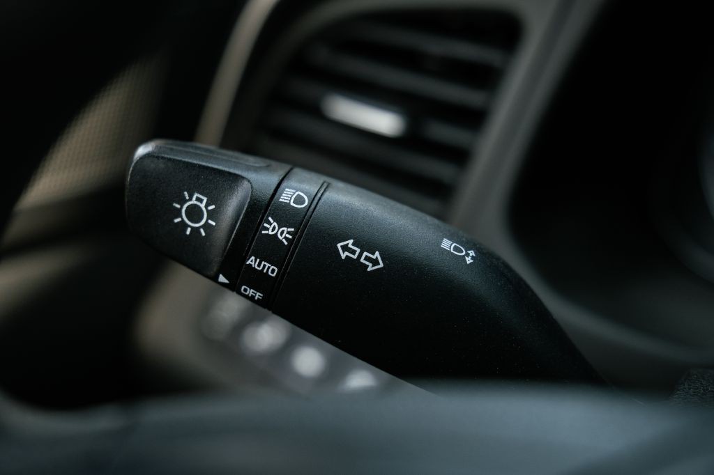 2019 Hyundai Elantra Image 31