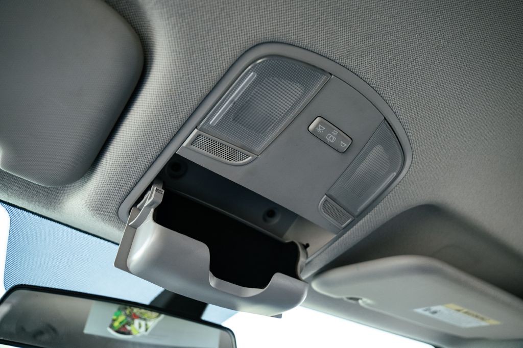 2019 Hyundai Elantra Image 37