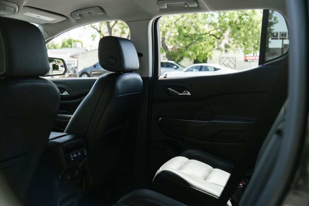 2019 GMC Acadia Image 20