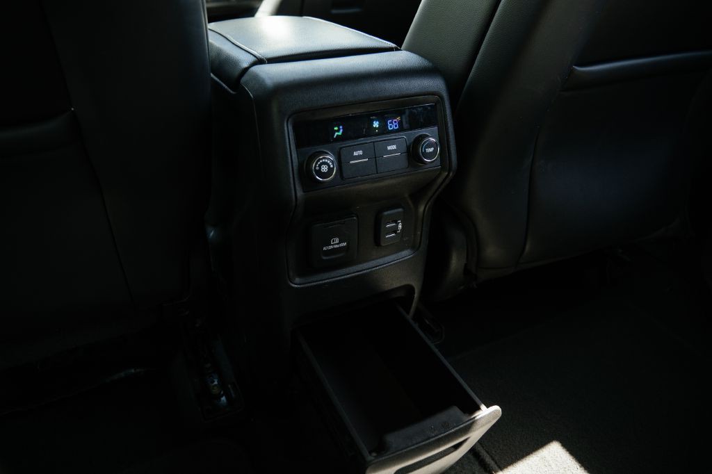 2019 GMC Acadia Image 24
