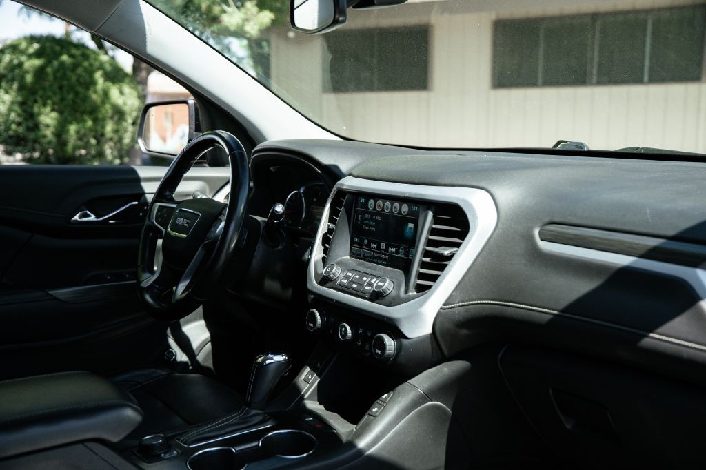 2019 GMC Acadia Image 29