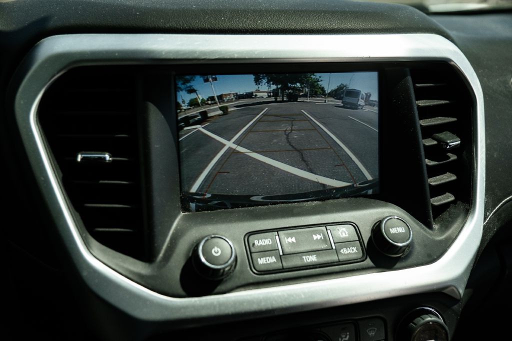 2019 GMC Acadia Image 40
