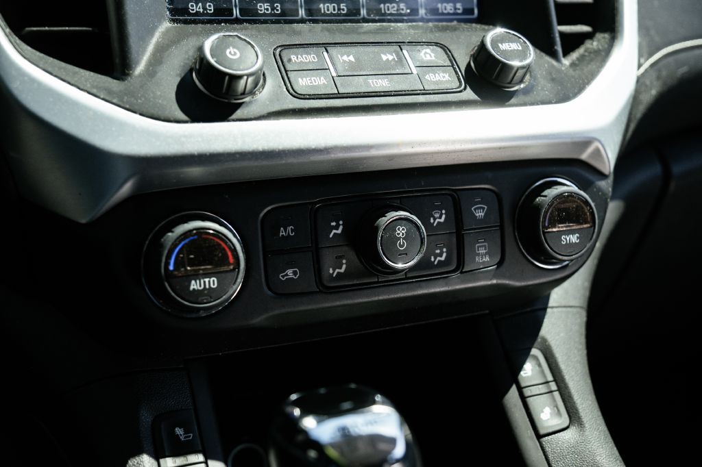 2019 GMC Acadia Image 41