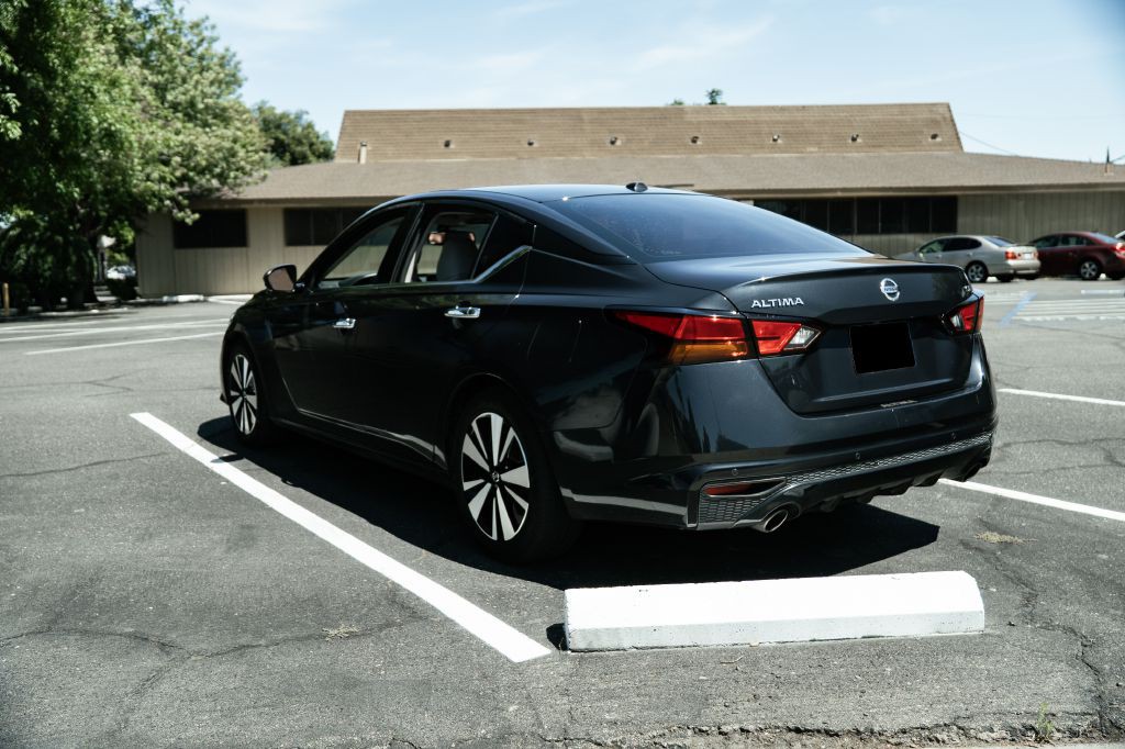 2019 Nissan Altima Image 7