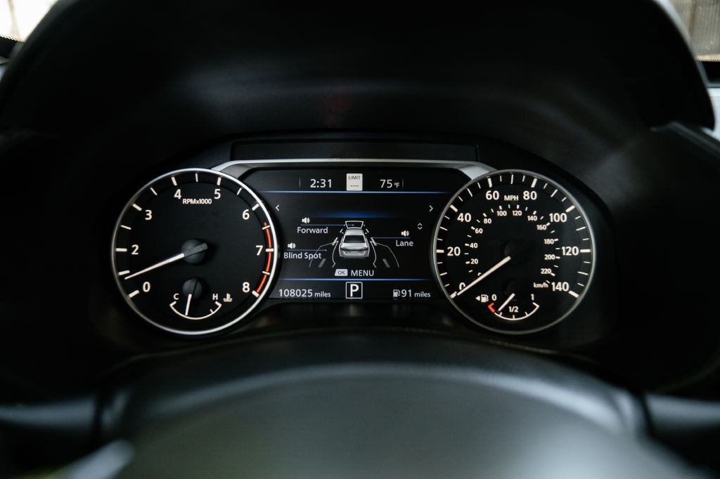 2019 Nissan Altima Image 40