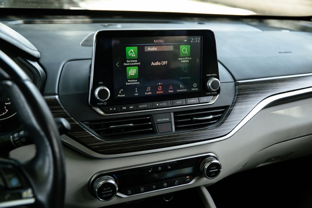 2019 Nissan Altima Image 41