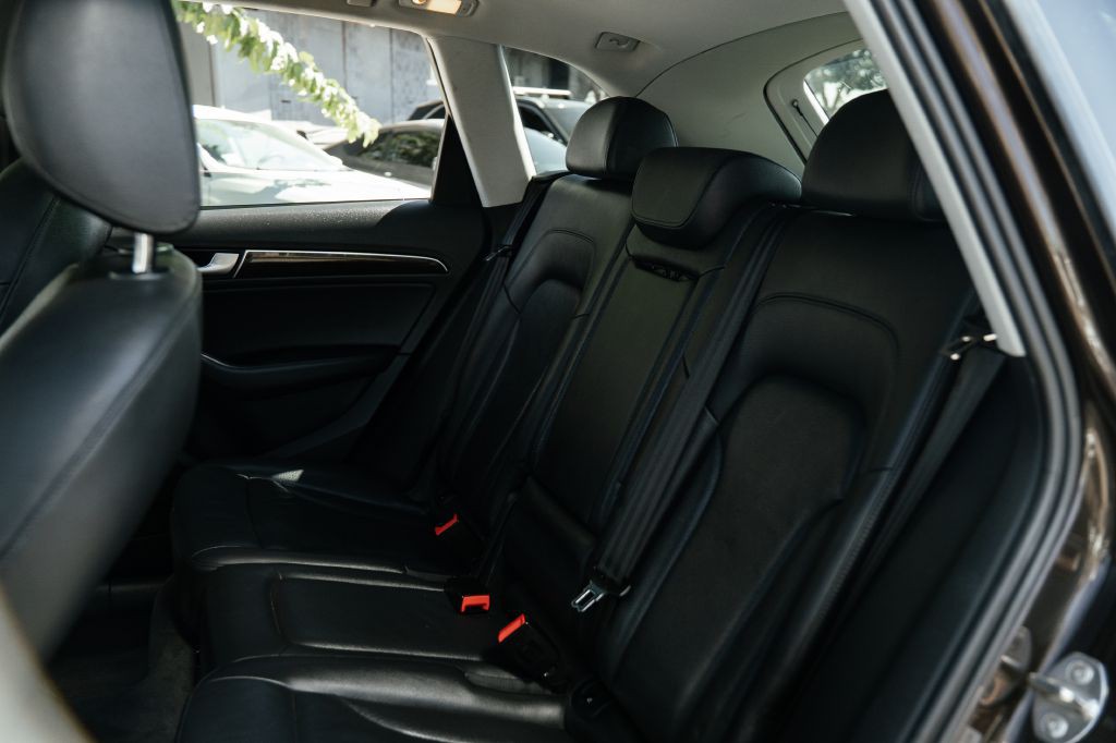 2013 Audi Q5 Image 21