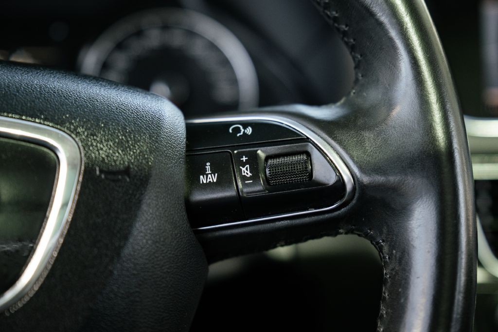 2013 Audi Q5 Image 32